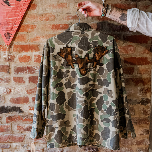 Vintage Duck Camo Zip Up (XL)