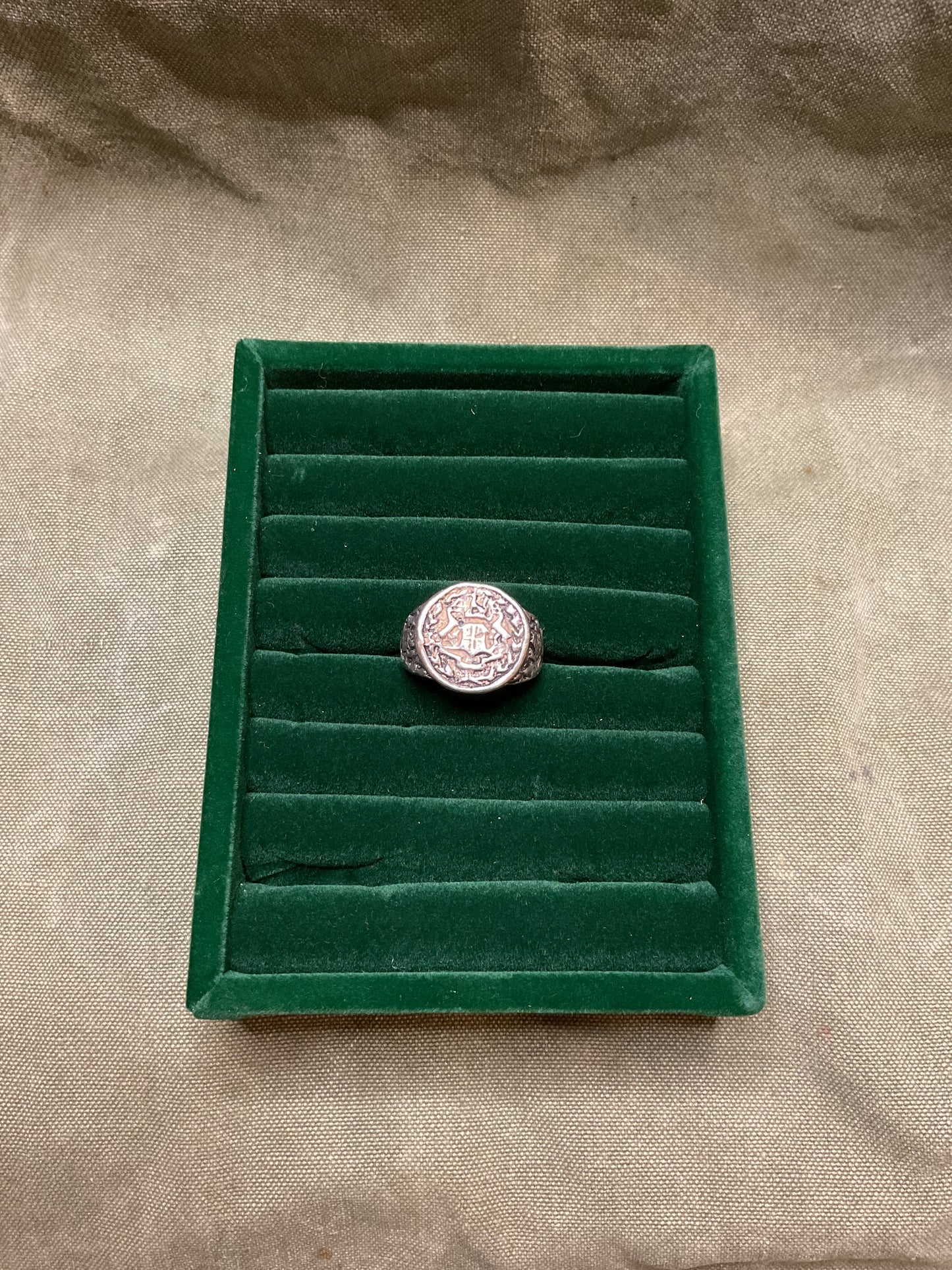 Ring