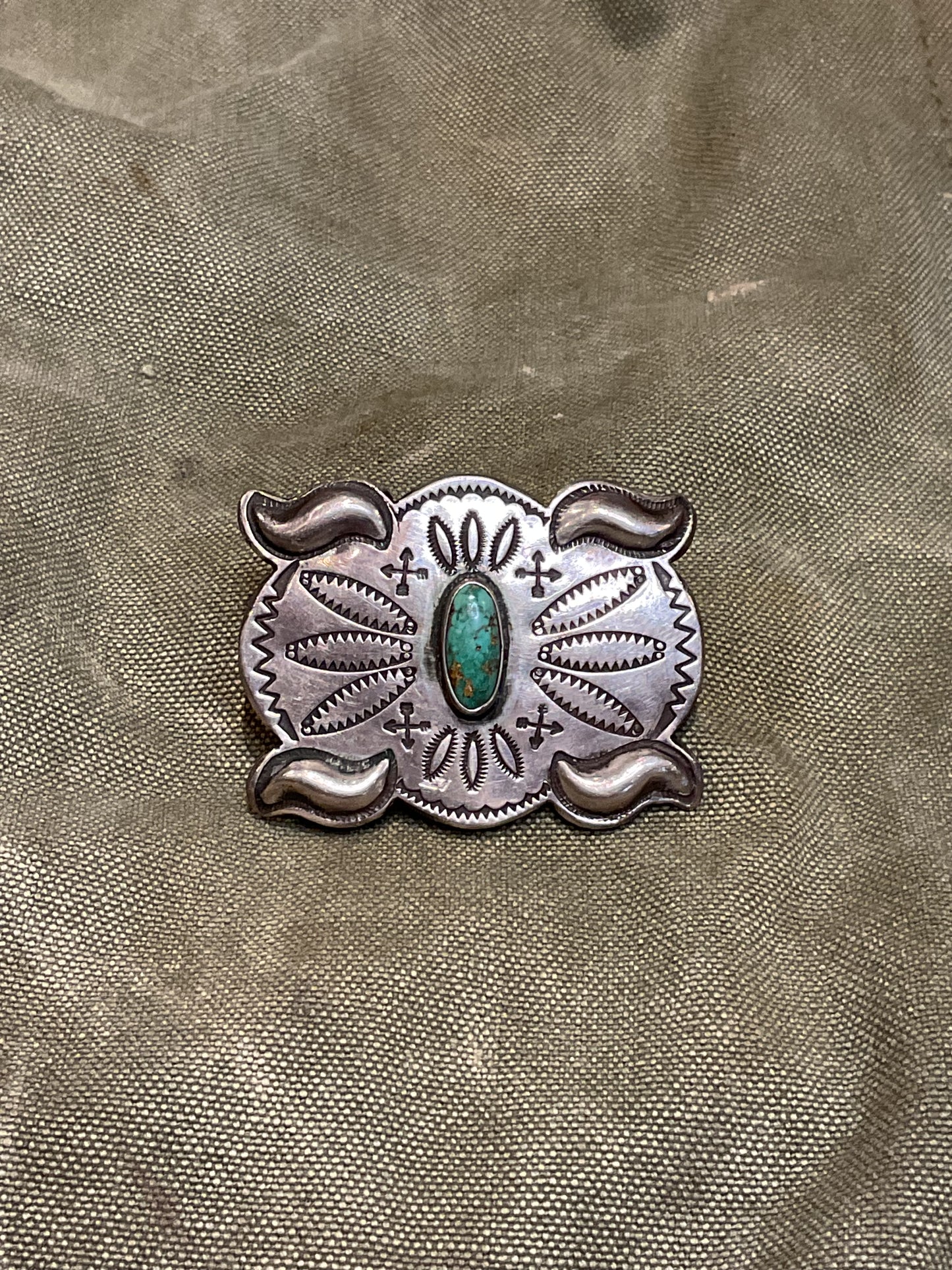 Belt buckle