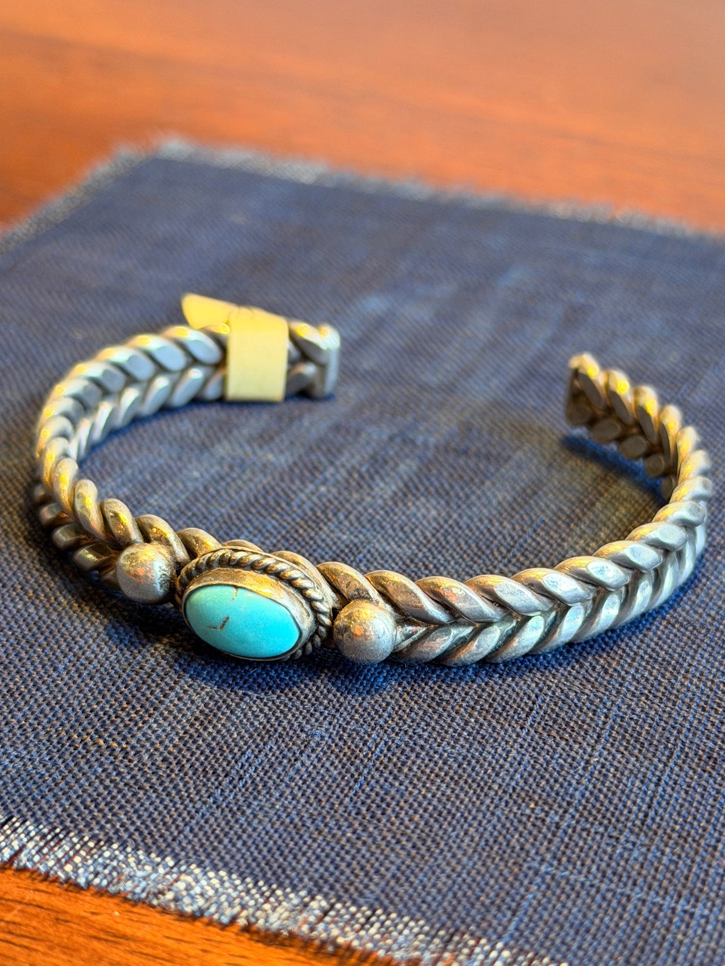 Pre-1950s Navajo Twisted Rope Silver Cuff — Single Turquoise