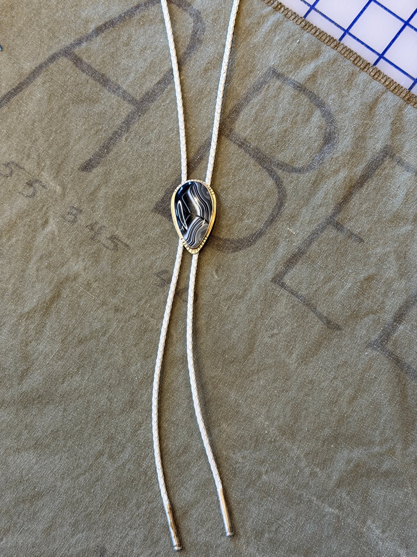 Banded Agate Bolo Tie — Black & White Stone, Silver Bezel