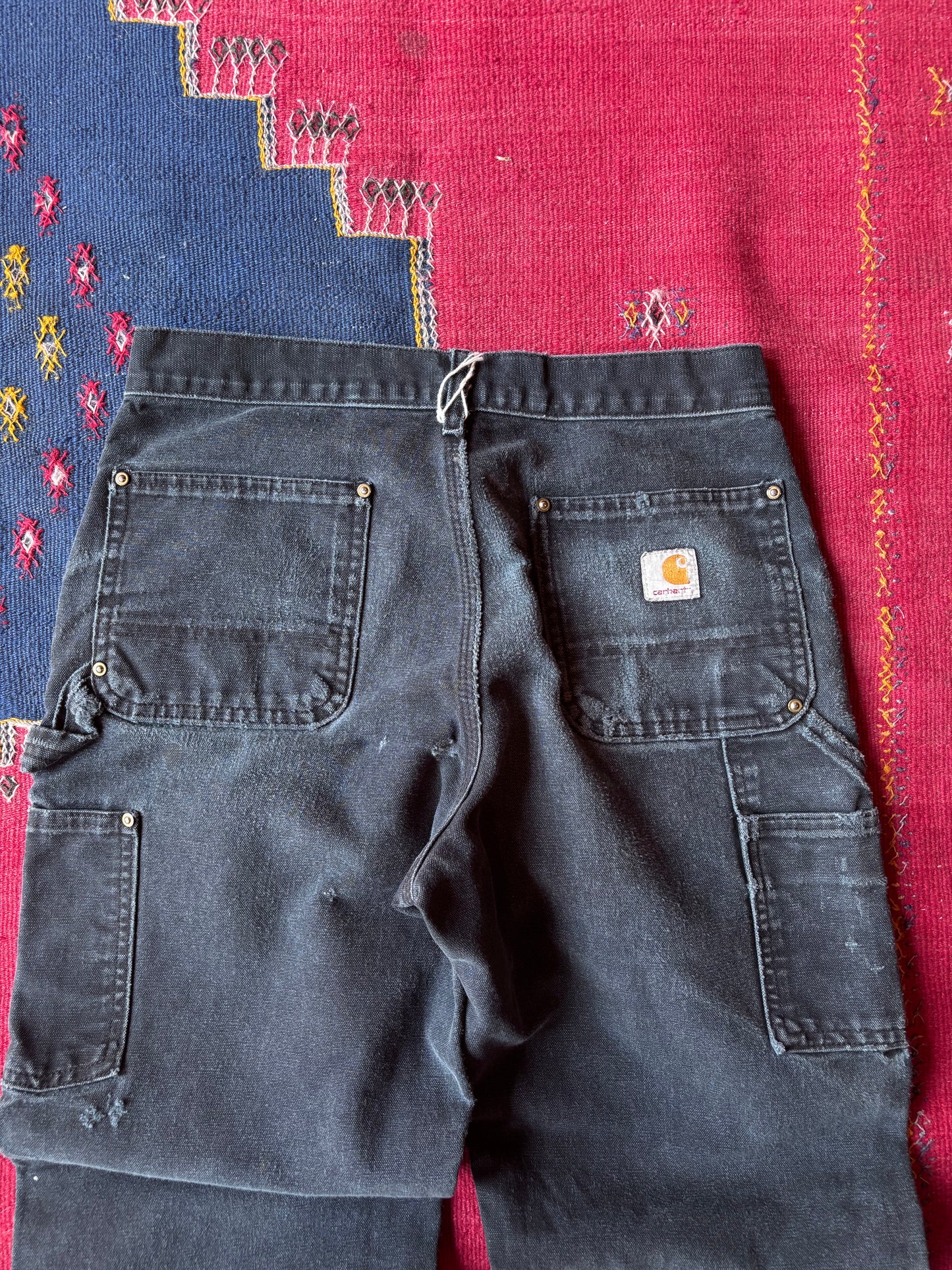 90s Distressed Black Carhartt Double Knees (30" x 31")