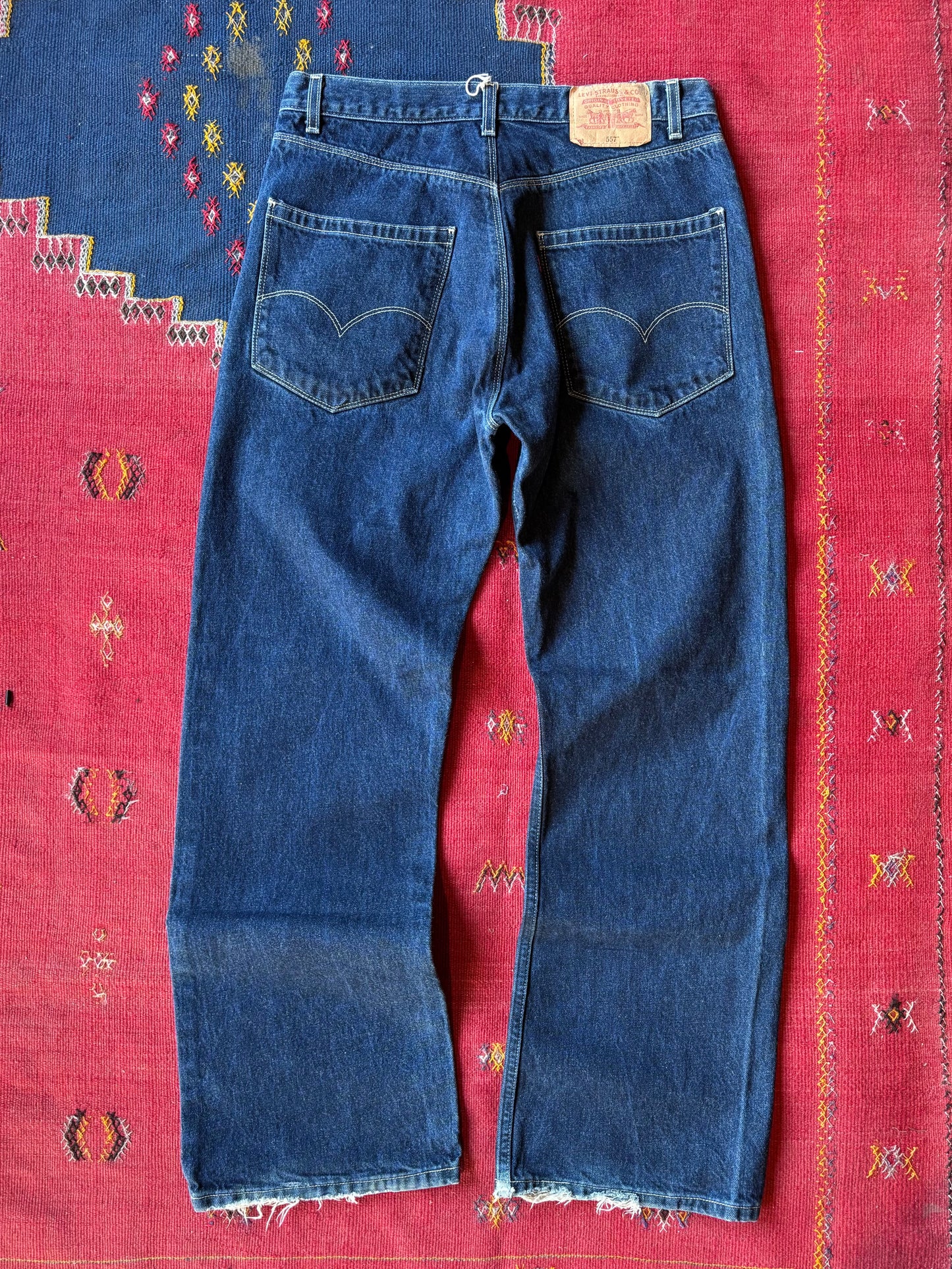 Vintage 557 Levi's Wide Leg Denim (34" x 33")