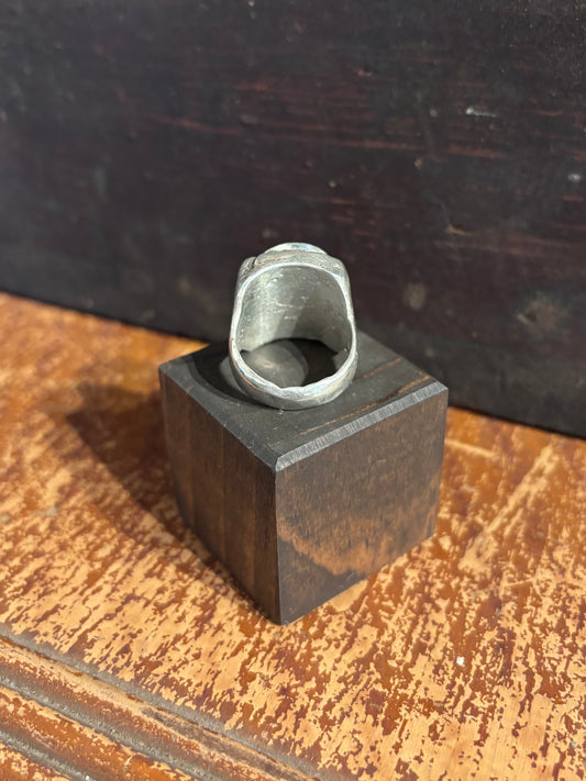 Hard Luck Silver Scorpion Cameo Ring (28 g)