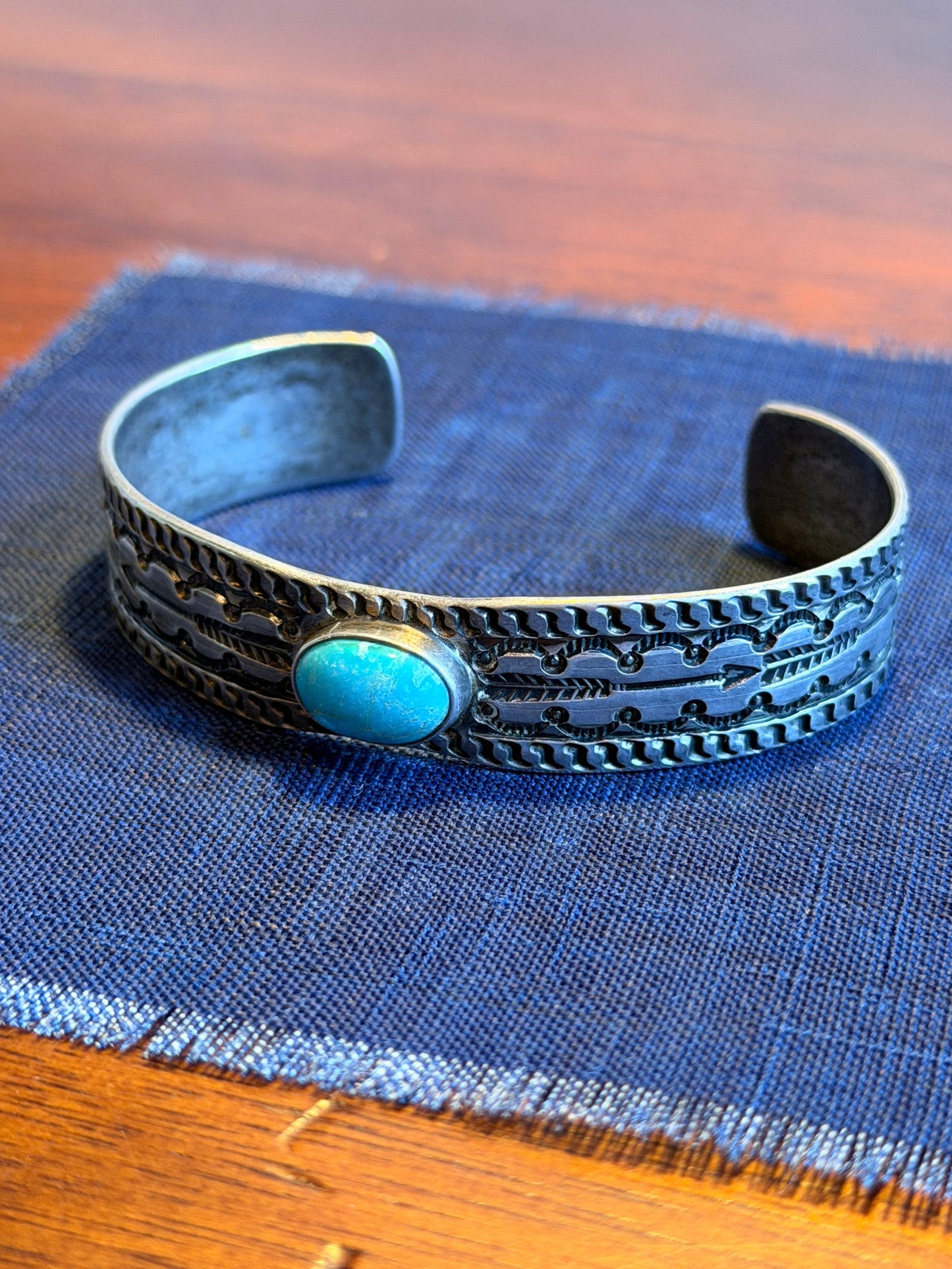 Pre-1950s Navajo Stamped Silver Cuff — Single Turquoise, Arrow Motif