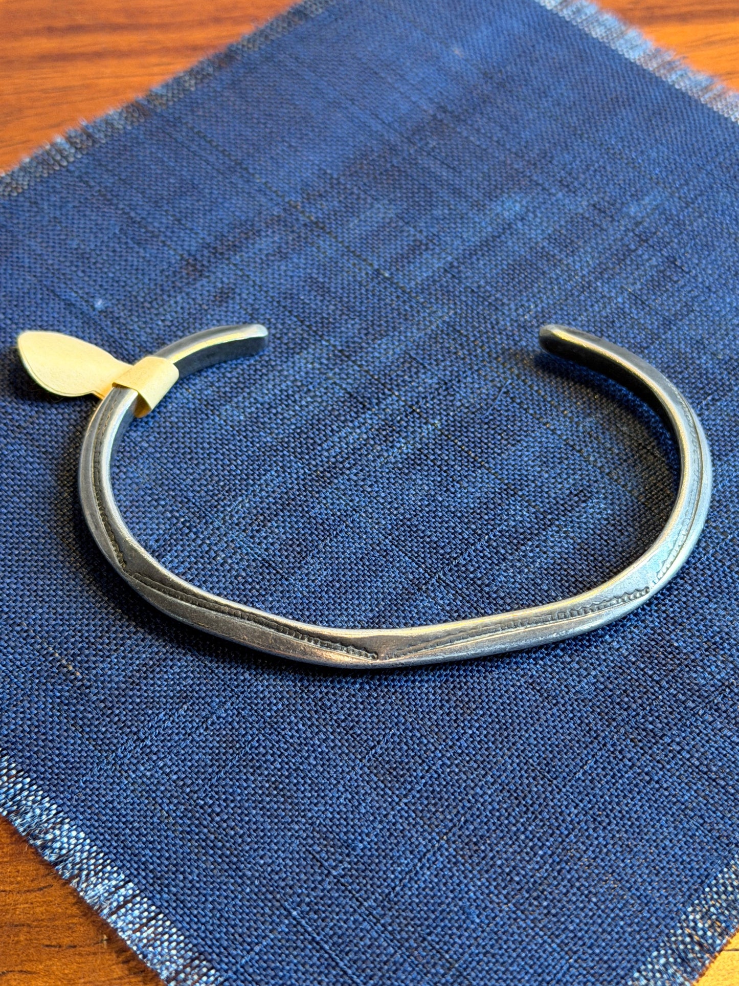 Vintage Navajo Triangle-Wire Cuff