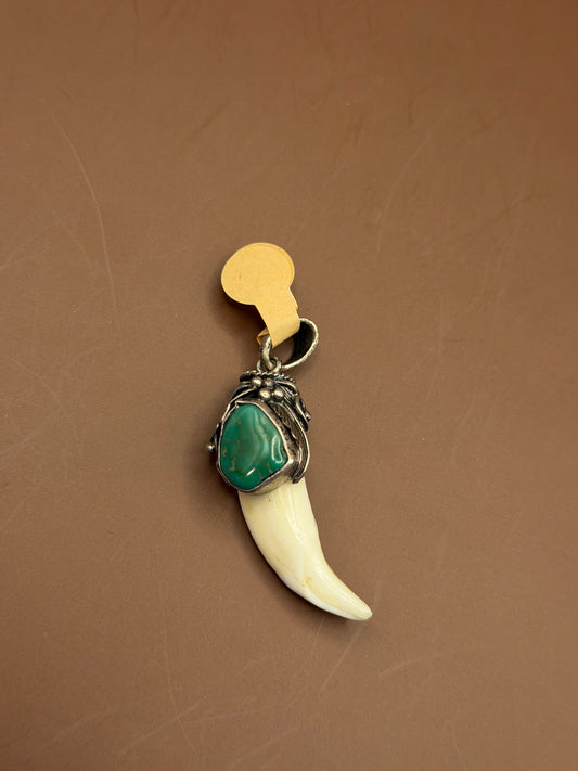 Bear Tooth Pendant with Green Stone Accent