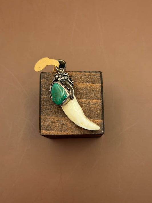 Bear Tooth Pendant with Green Stone Accent