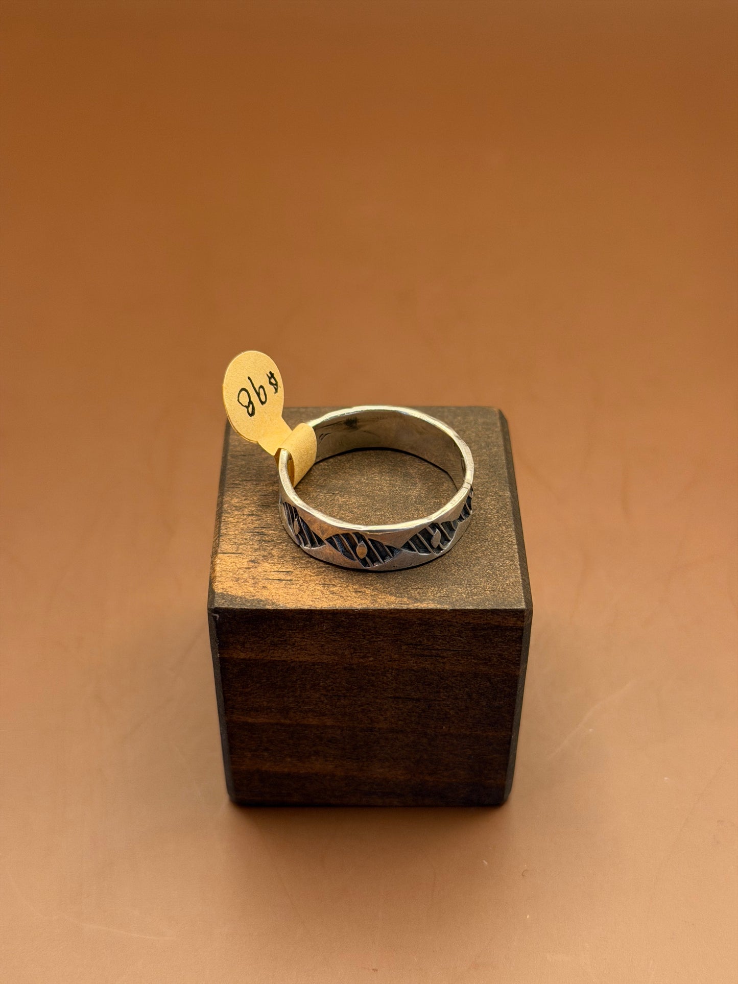 Carved Sterling Band, Diamond Motif size 11.5