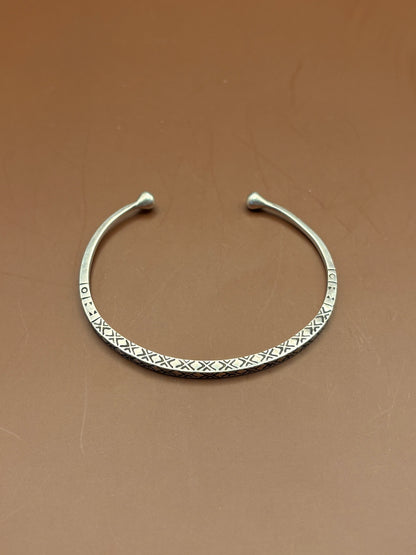 Vintage Southwestern Hand-Stamped Sterling Silver Slim Cuff Bracelet - Size 7.5"