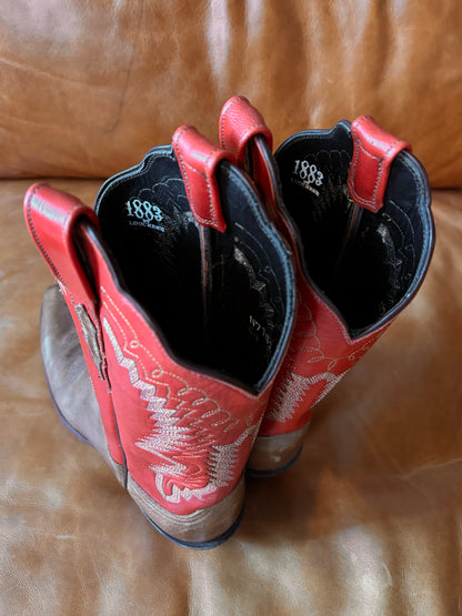 1883 by Luchesse boots Size 8.5
