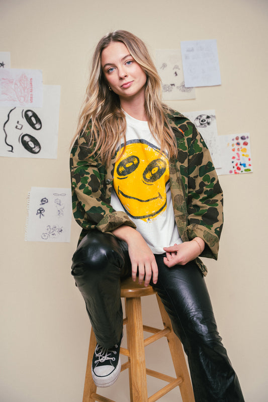 Smiley Graphic Cropped Tee