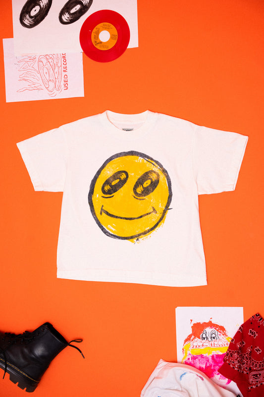 Smiley Graphic Cropped Tee