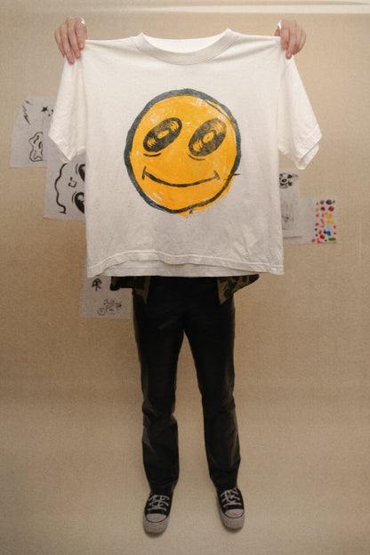 Smiley Graphic Cropped Tee