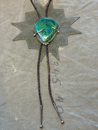 Southwestern Bolo Tie — Green Turquoise Cabochon, Silver Bezel