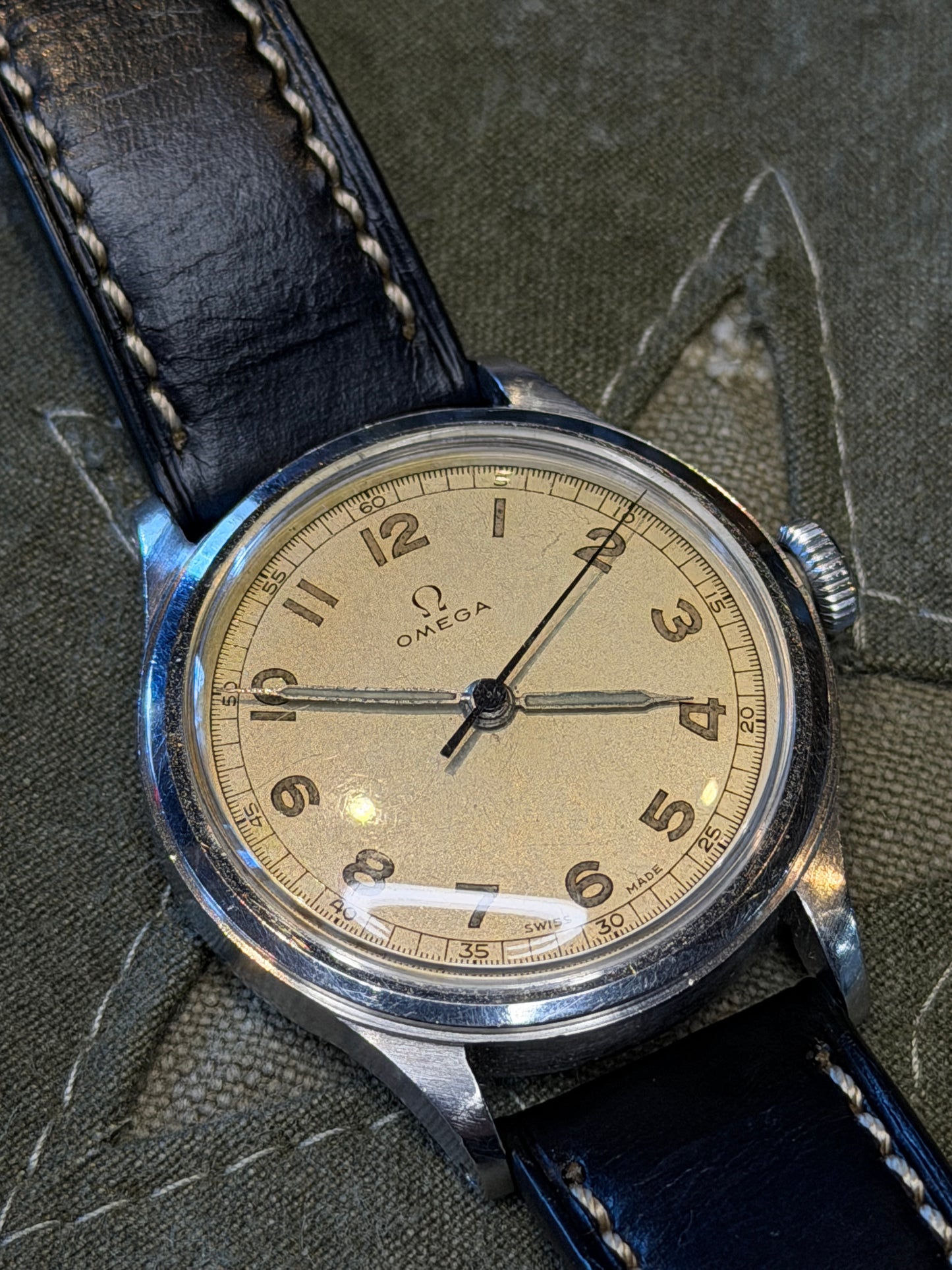 1945 Omega CK 2179 — Cream Dial Dress Watch, 30mm Steel