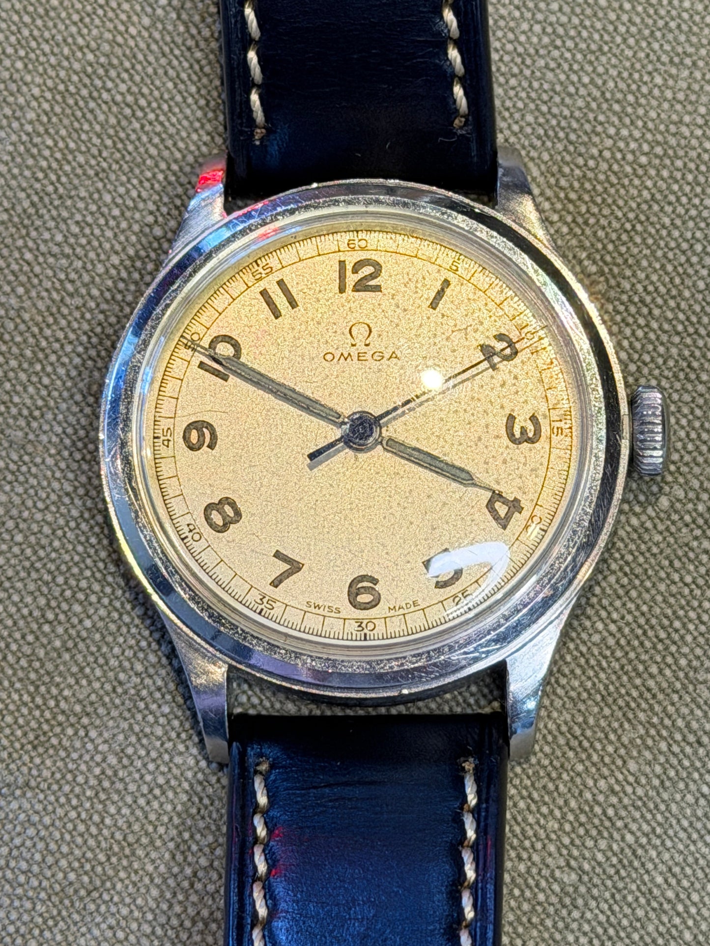 1945 Omega CK 2179 — Cream Dial Dress Watch, 30mm Steel